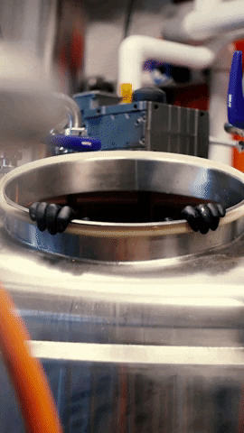 DSSOLVR  GIF