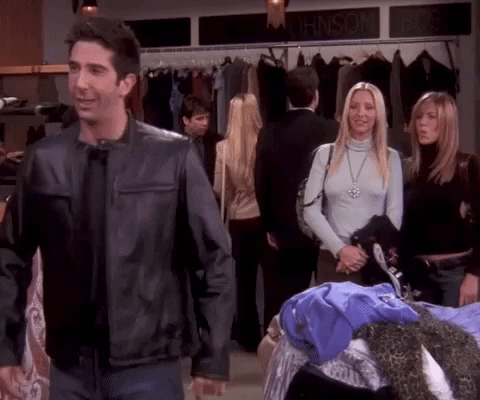episode 9 friends GIF