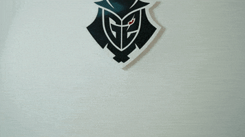 Looking Where Am I GIF by G2 Esports