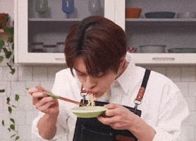 Leo GIF