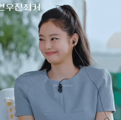 Jennie GIF