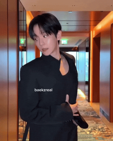 Baekhyun GIF