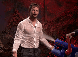 Wet Chris Hemsworth GIF - Find & Share on GIPHY