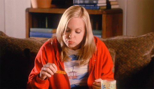 Anna Faris Eating GIF - Find & Share on GIPHY