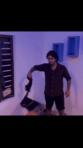 Sarasubike GIF
