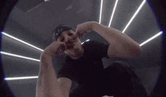 Vibes Jewelry GIF by BiGMoley