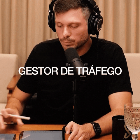 Tiago Tessmann GIF