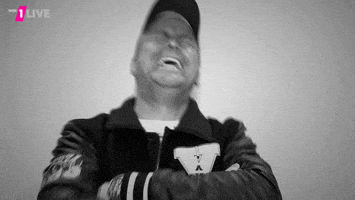 laugh lol GIF by 1LIVE