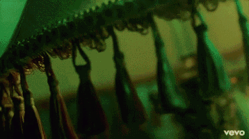 200.gif?cid=fc005b0805c4f3ada9407b4134dce5270f8d7ed7199f23a7&rid=200.gif&ct=g