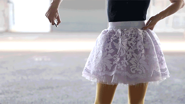 animated-gifs-miniskirt-black-pornstar-angie-love