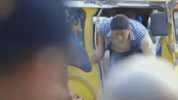 dananthonyapolonia  GIF