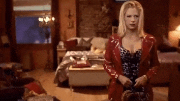 indigokilo mira sorvino feeling cute romy and michele cute outfit GIF