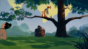 ales mulan un hombre GIF