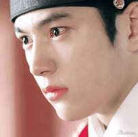 yyjj95  GIF