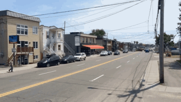 topolocal traverse hopital voitures pieton GIF