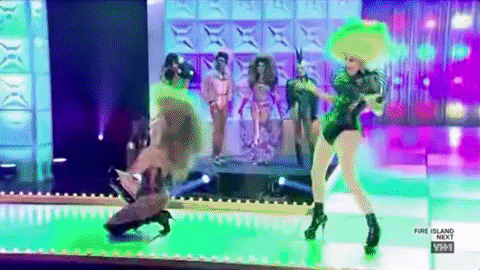 giphy.gif?cid=6c09b9527e7becba0829b4a41e