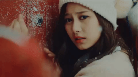 Knock Knock Twice Chaeyoung Closet Gifs Get The Best Gif On Giphy