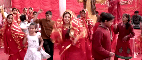 Dum Laga Ke Haisha GIFs on GIPHY - Be Animated