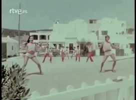 hain raffaella carra GIF