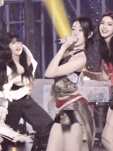 Babymonster GIF