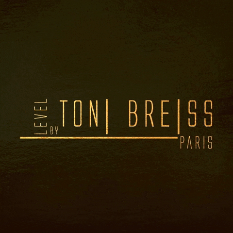 Toni Breiss GIF