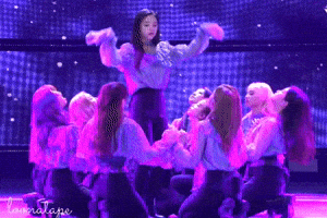 Heejin Yves GIF