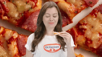 First Bite Wow GIF by Dr Oetker NL
