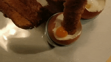 kaydeeweb egg eggs egg yolk dippy egg GIF