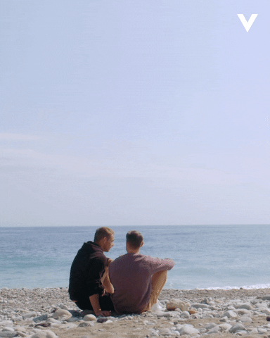 Prince Charming Beach GIF by Videoland