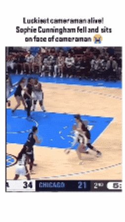 Cameraman Sophie Cunningham GIF