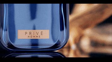 Esika Prive Home GIF