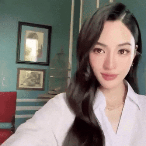 Dior Ling GIF